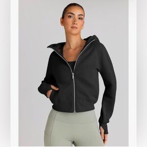 Black Fleece Crop Zip Up Hoodie Women’s XL with thumb holes